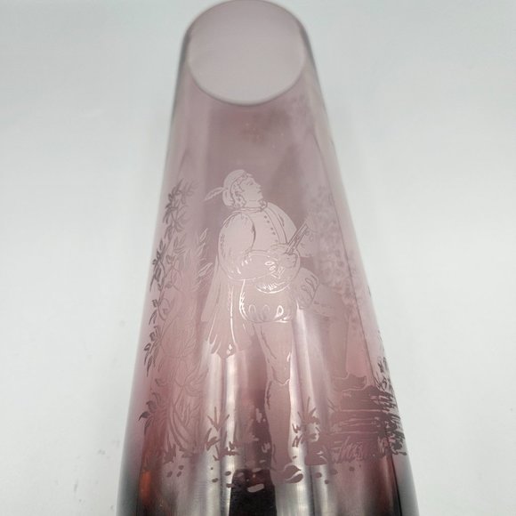 Caithness “Romeo and Juliet” etched amethyst glass vase - Picture 6 of 10